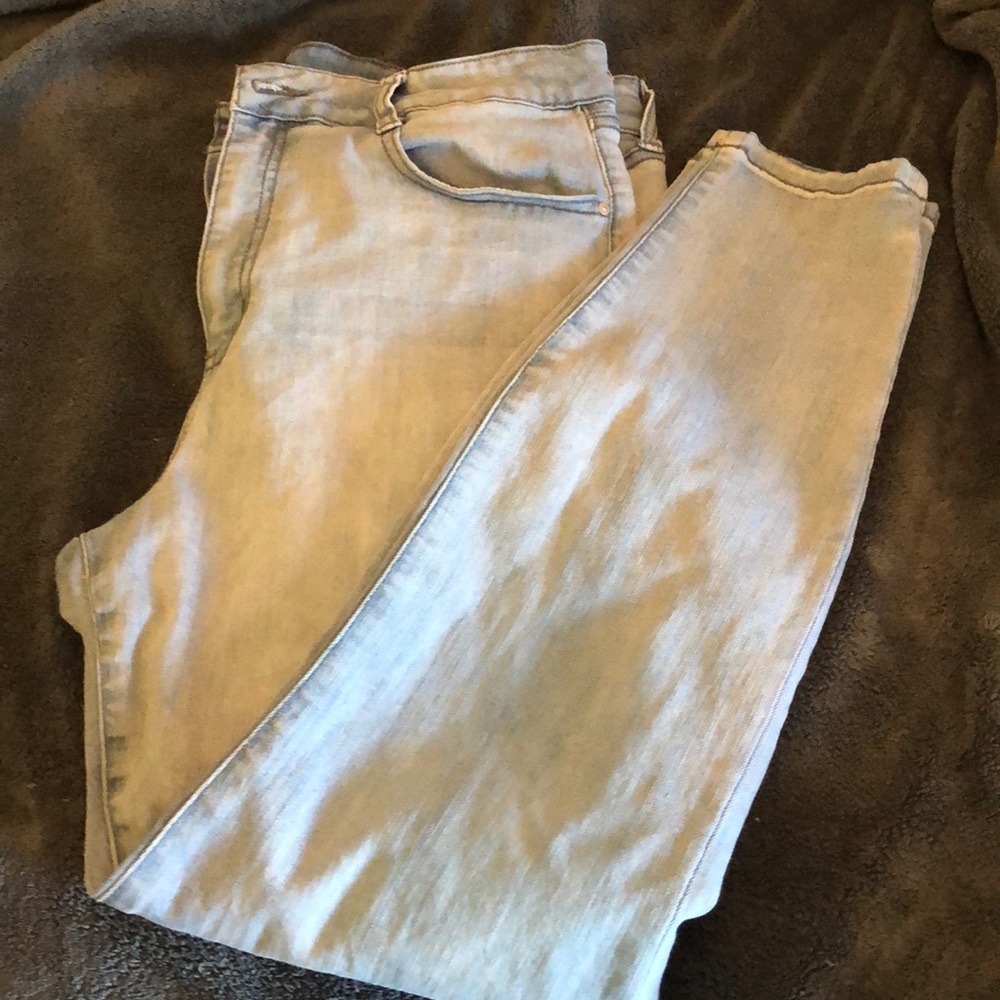 Light blue skinny jeans